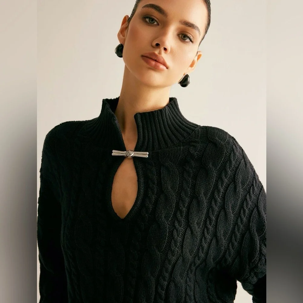 Commense Black Cable Knit Turtleneck Sweater - Picture 3 of 9